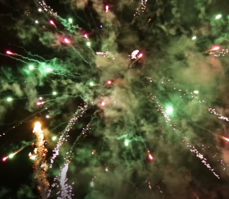 🎆 Colorful Fireworks Loop | 4K Ultra HD 🎆